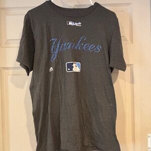 Yankees Graphic T-Shirt